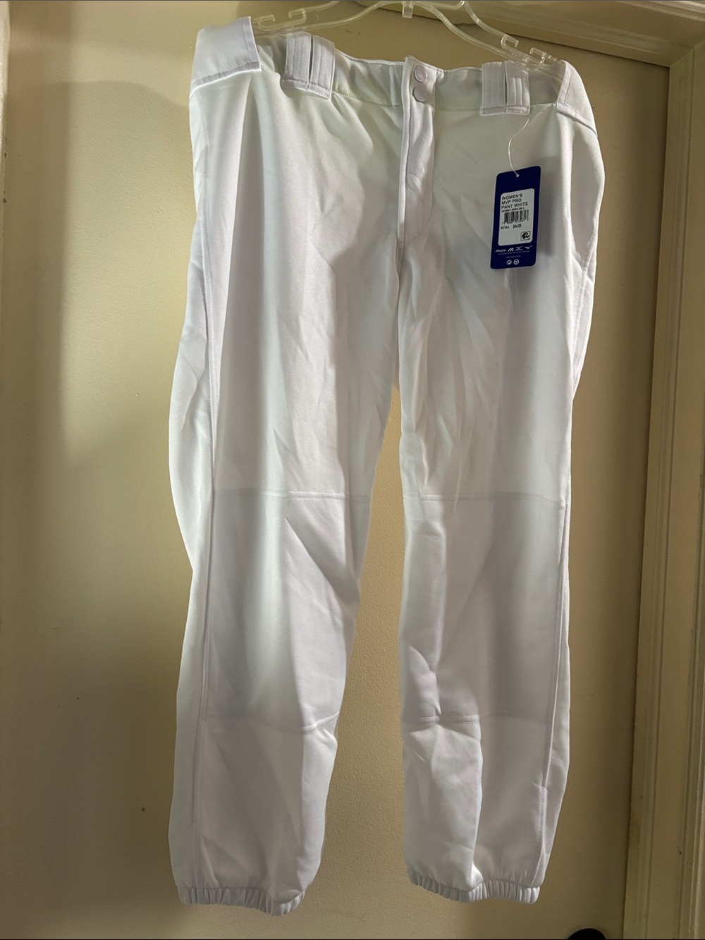 MVP PRO Mizuno White Womens Athletic Zip-Front